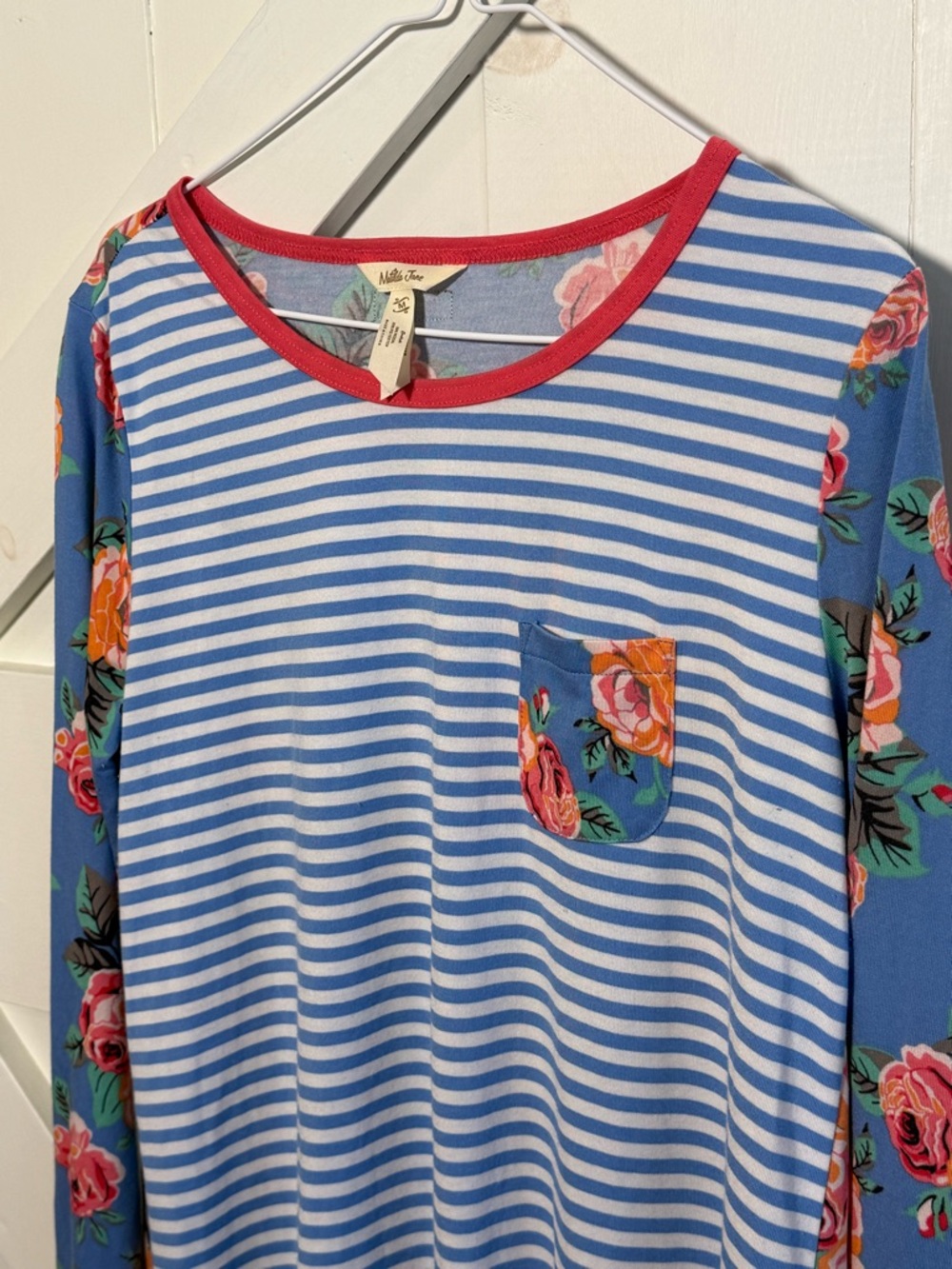 Matilda Jane Women’s Medium Floral Stripe Ruffle Pajama Lounge Set - Picture 3 of 12